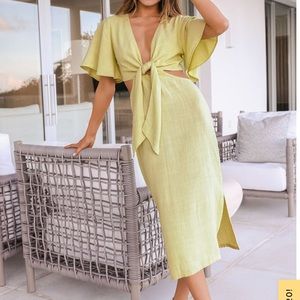 Summer Journey Light Green Tie-Front Cutout Midi Dress